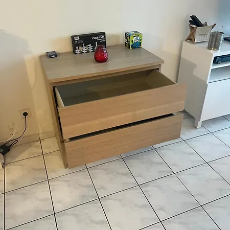 Grande Salon Climatise Dans Partage Avec Parking Devant La דירה אנטיב